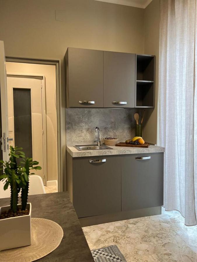 Appartement Visconti 90 à Bari Extérieur photo