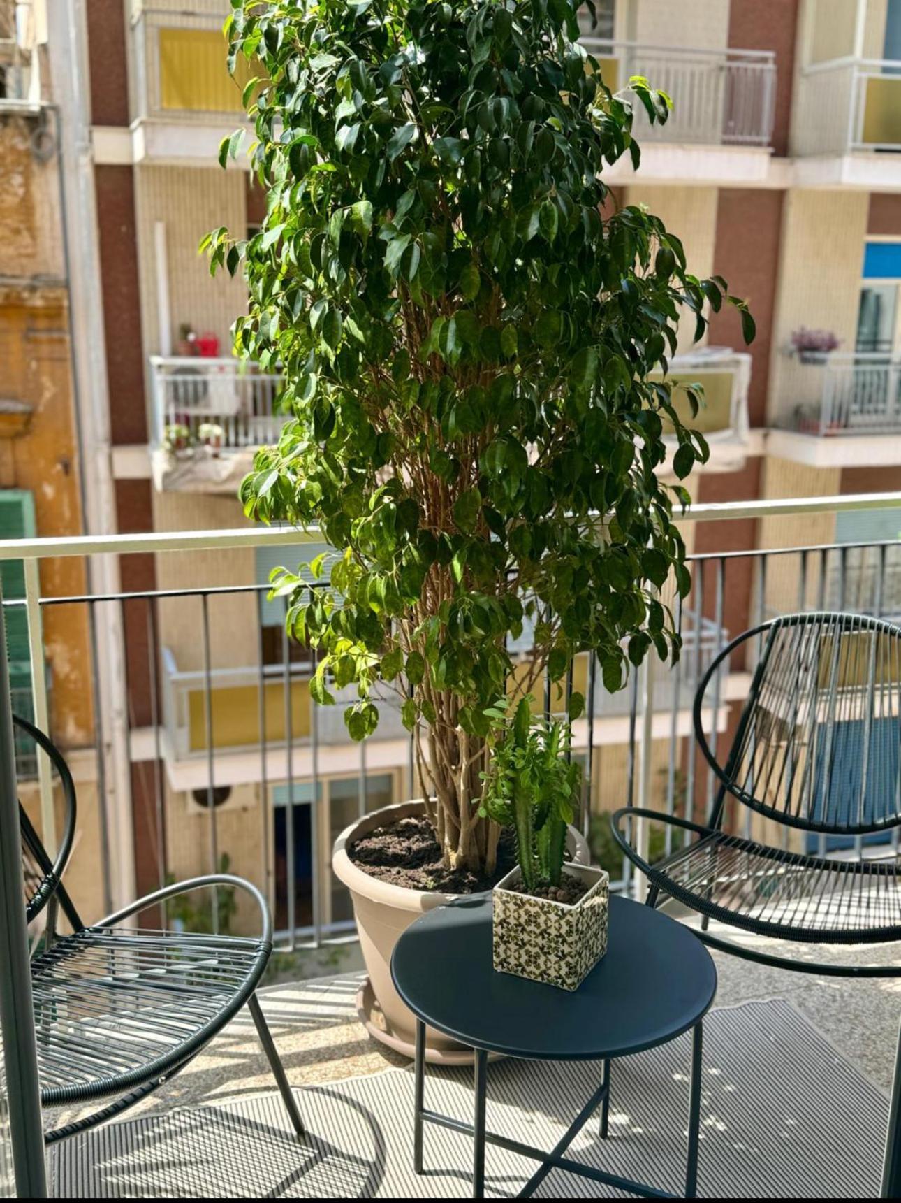 Appartement Visconti 90 à Bari Extérieur photo
